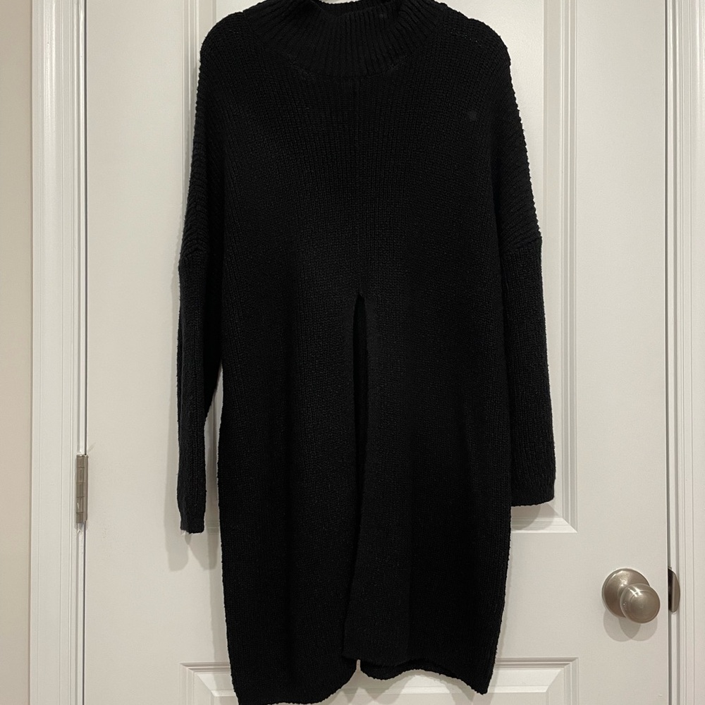 Free People Beach Coco  Sweater Black New with tags XS